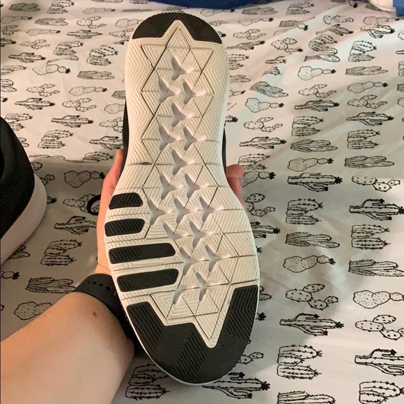 Nike running shoes! - Picture 3 of 3